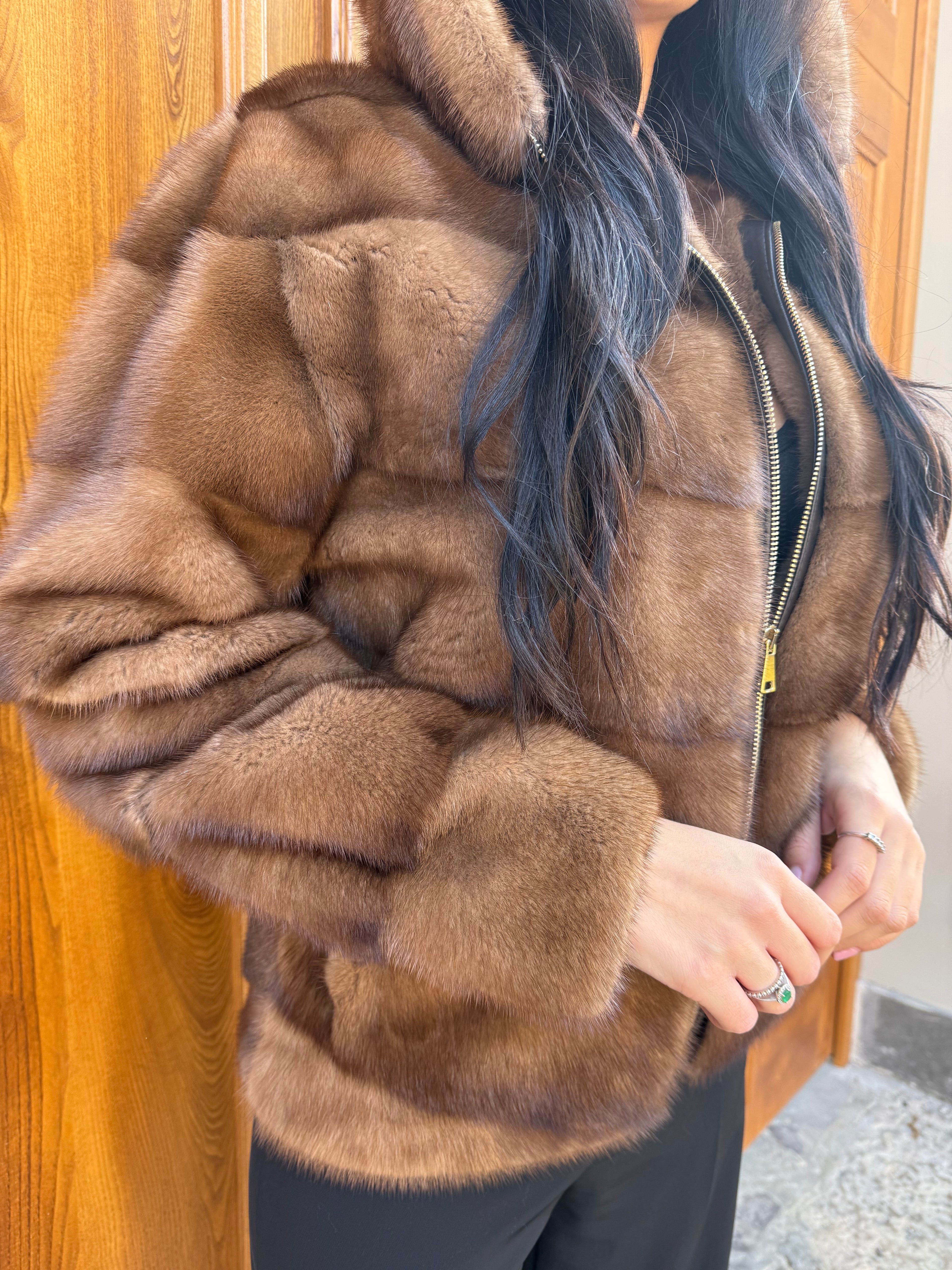 bomber visone